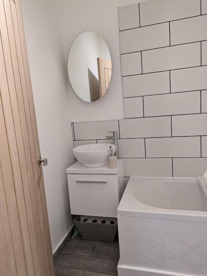 Amprenta Apartment - Gorgeous Interior Designed 1 Bedroom Home Bournemouth Exterior foto